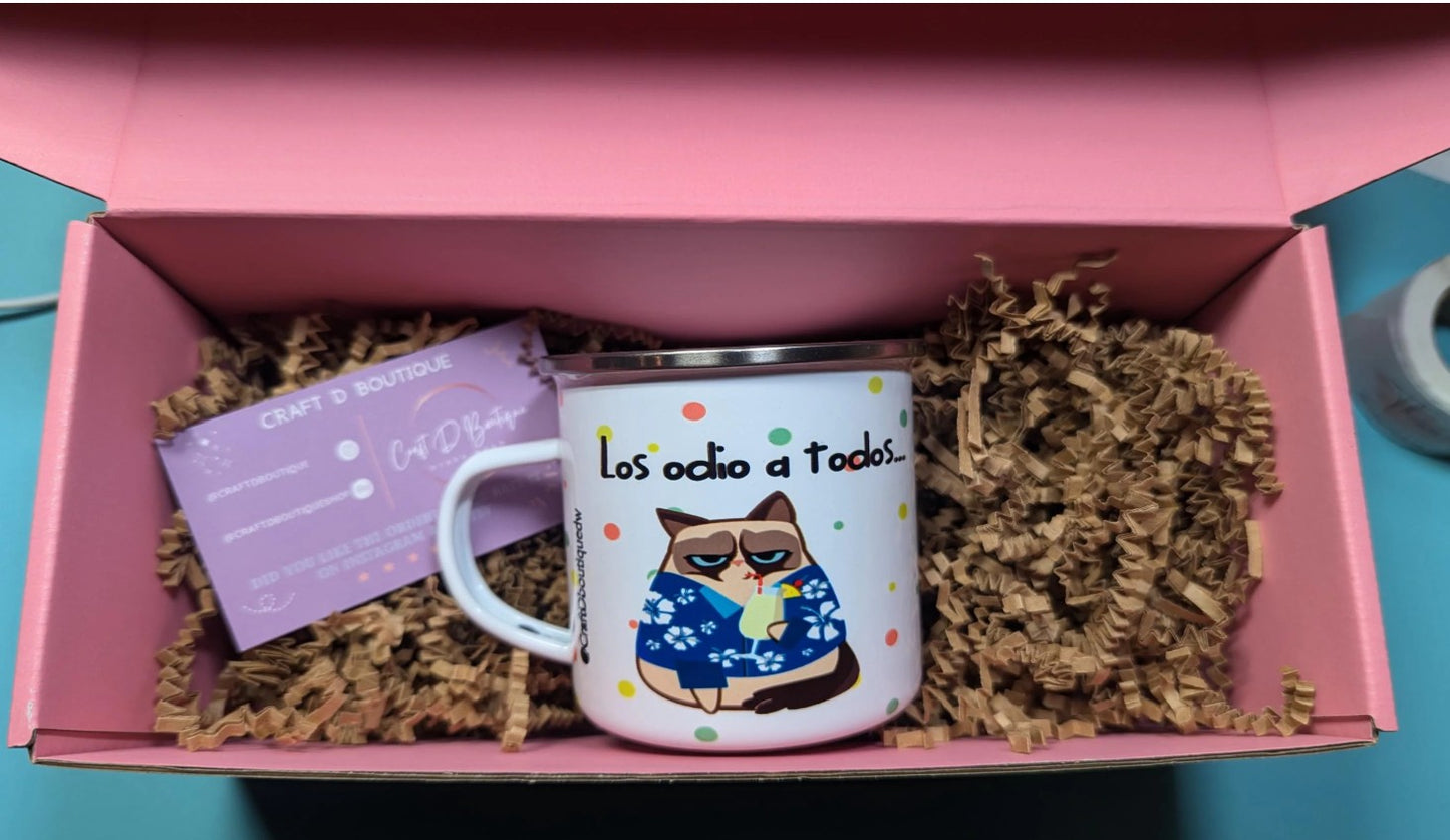 Enamel Cup | Gift | Grumpy cat | Enamel mug | cat mug | metal cat mug | metal cat cup | kitty mug | 12oz | Los Odio a todos. Es en serio